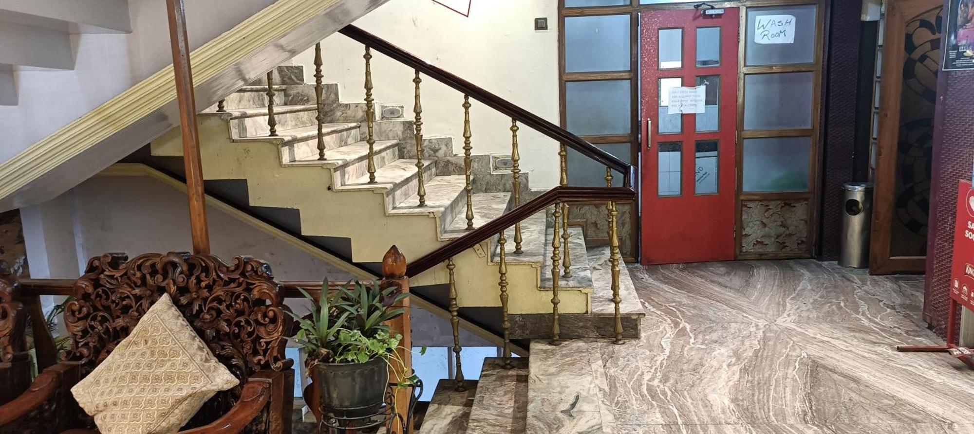 Hotel Assembly Shillong Zewnętrze zdjęcie