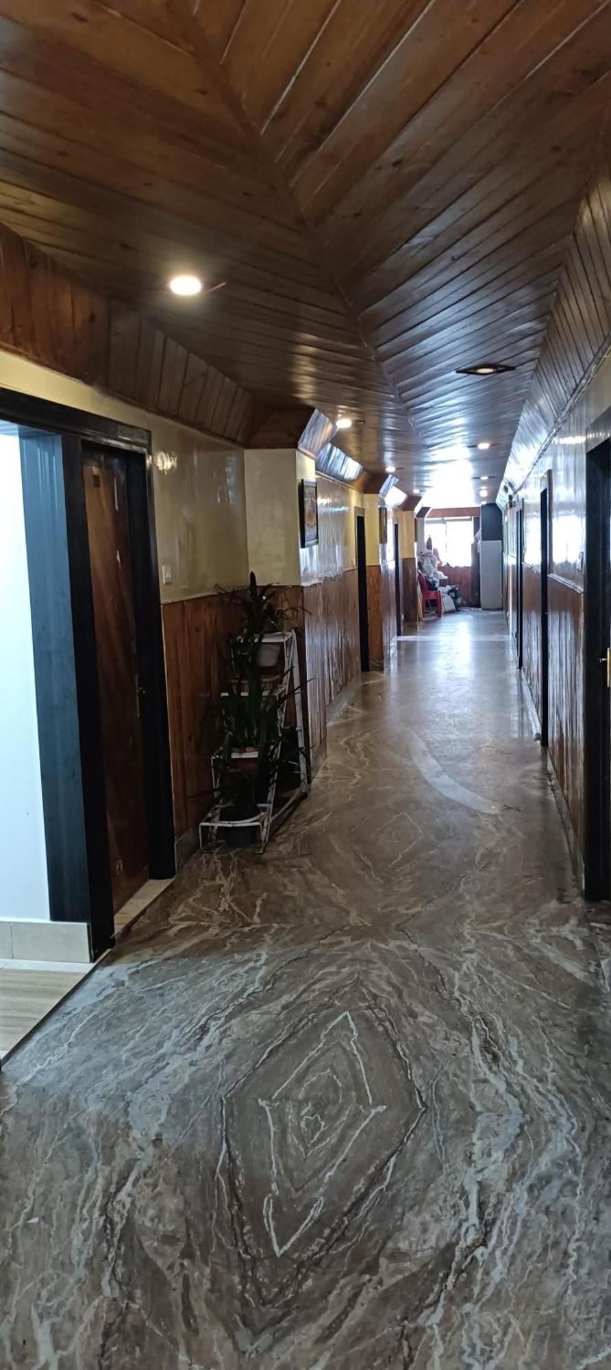 Hotel Assembly Shillong Zewnętrze zdjęcie