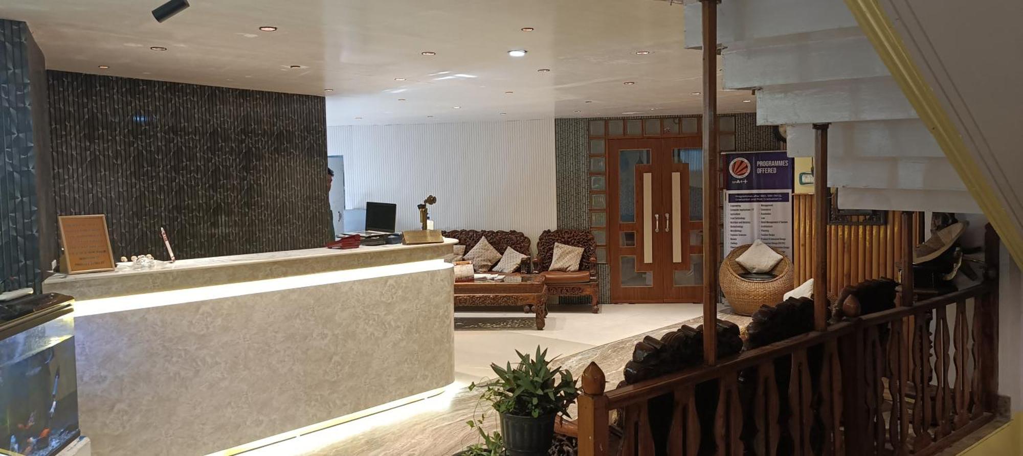 Hotel Assembly Shillong Zewnętrze zdjęcie