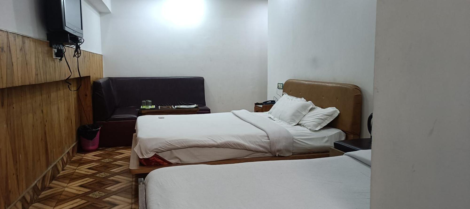 Hotel Assembly Shillong Zewnętrze zdjęcie